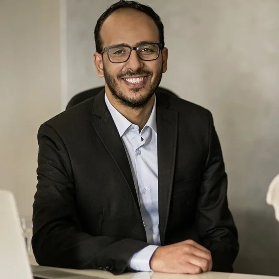 أفضل دكتور لعلاج الحزام الناري احمد صلاح